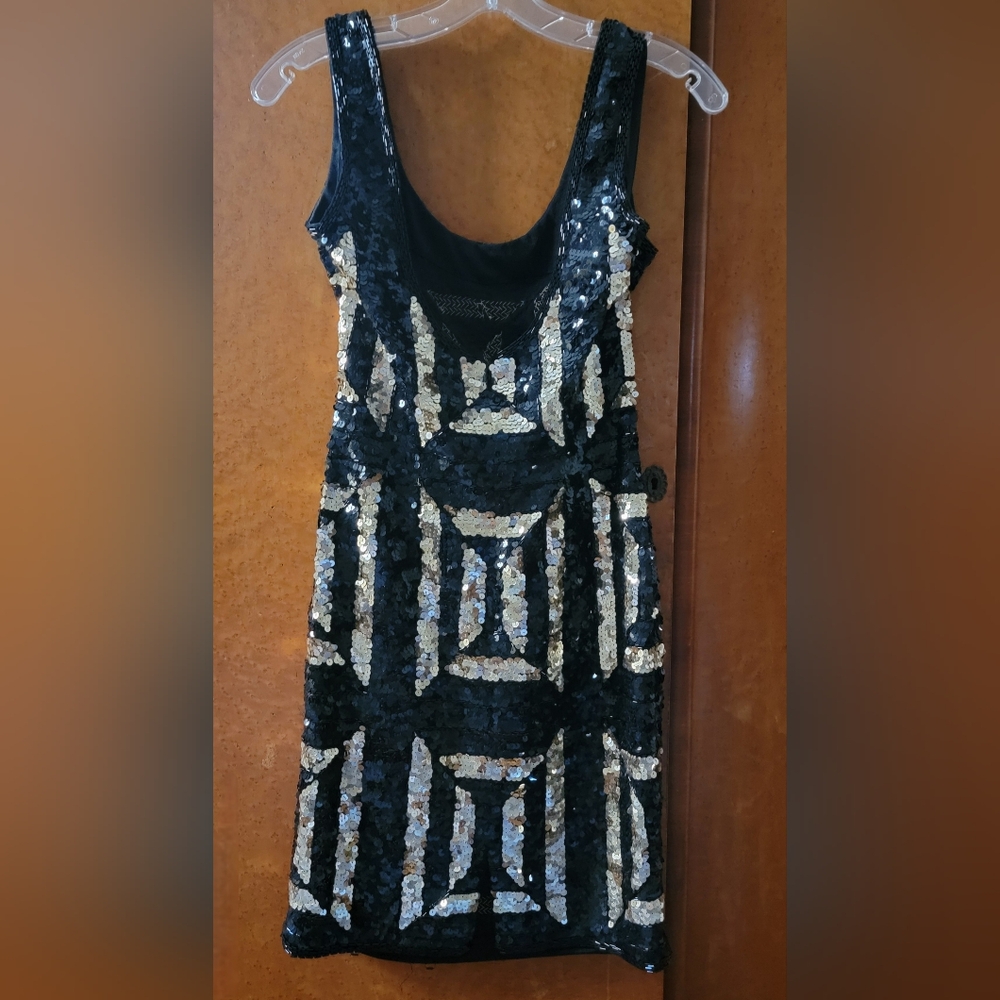 Daval Design Sequin Dress With Beaded Trim
